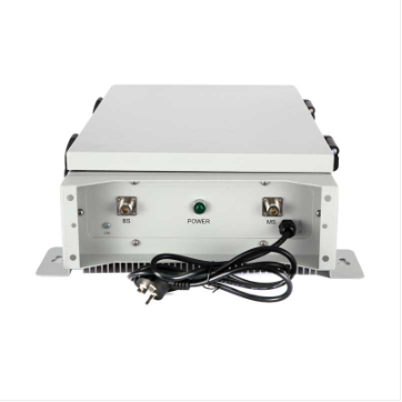  番阳镇无线对讲系统双向干线放大器